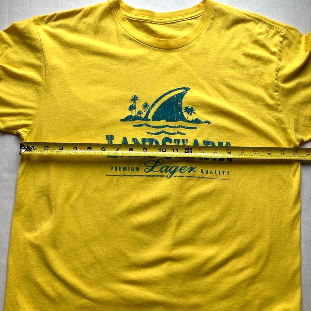 Landshark Lager T-Shirt Size Large & Landshark (Margaritaville) Adjustable Hat - Picture 4 of 12